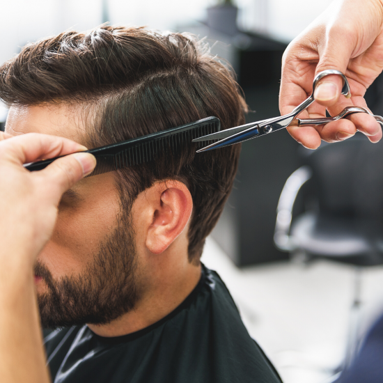 GESICHTSBEHANDLUNG, HAARSCHNITT UND FRISUR - FÜR MÄNNER